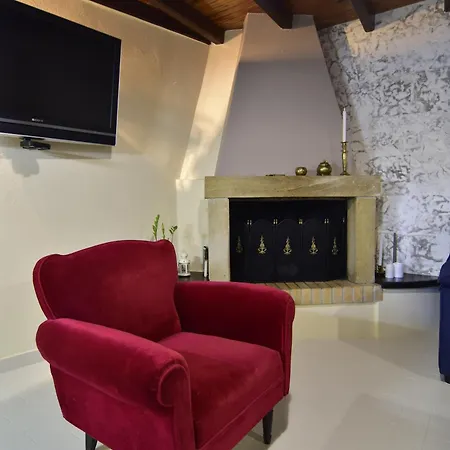 Tzeris House Ferienhaus