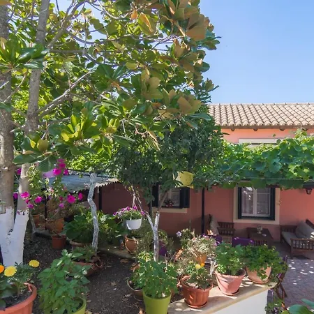 Tzeris House Doukádes