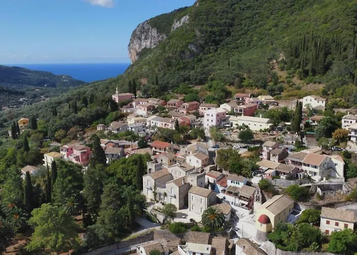 Tzeris House 度假居