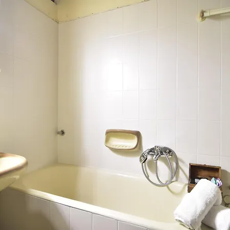 Tzeris House * Doukádes